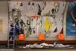 37532_changing_ads_metro_station.jpg