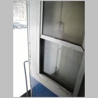 MNRR_1124-vestibule-cab-engineers-window.jpg