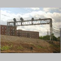 LIRR_Main-Line-Signal-23-wb-angle-wide.jpg