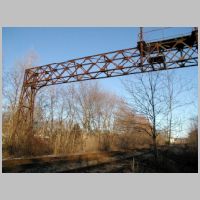 GRAVEL_PLACE-east-gantry-left-side.jpg