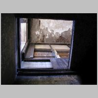 GRAVEL_PLACE-staircase-hatch.jpg
