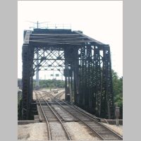 CN_Joliet-Sub-BRIDGEPORT-old-drawbridge-truss-wb.jpg