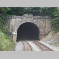 CSX_Cum-Sub_148-Carothers-Tunnel-wb-portal.jpg