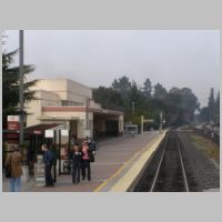 Caltrain_Palo-Alto-Sta+tk2-plat+tk2-nb-cloudy.jpg