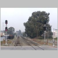 Caltrain_Signal-187-nb-masts-tk1-Clear+25th-Ave-xing-soft.jpg