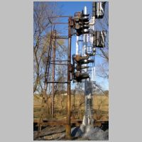 CP-SHOCKS-112R-mast+new-mast-side.jpg