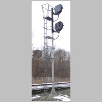 CP-SK-4E-1-mast-rear-op-slight-angle.jpg