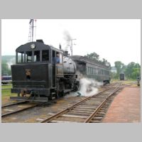 WKS_65-rear+coach+Kelpton-platform-sb.jpg