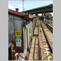 E-180TH-far+relay-house+walkway+tk3-nb.jpg