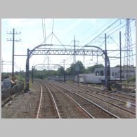 MNRR_New-Haven-Line-Cat-40x-arch+new-gantry-wb.jpg