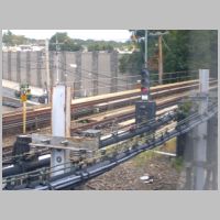 NYCS_Dyre-Line-signal-302-op-angle+pole-line.jpg