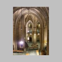 Pittsburgh_Pitt-Cath-of-L-common-room-arches-3.jpg