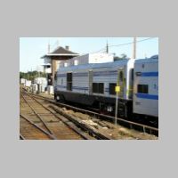 HALL-side+LIRR_512.jpg