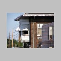 HALL-side-bay-window-close.jpg