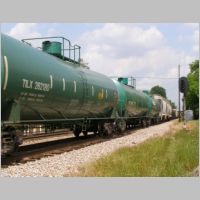 CSX_Abville-Sub-NE-FOWLER_JCT-eb-main-mast+train.jpg