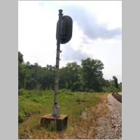 CSX_Abville-Sub-NE-FOWLER_JCT-eb-main-mast-rear.jpg