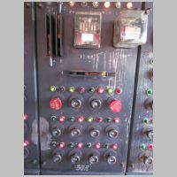 SS44-BERK-power-borad-catenary-section-breakers.jpg
