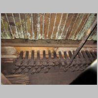 SS44-BERK-switch-cranks-inside.jpg