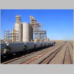 BNSF_Gallup-Sub-199.8-silos+hoppers-wb.jpg