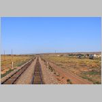 BNSF_Gallup-Sub-203+I40-trucks.jpg