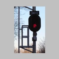 CSX_OML-36-eb-mast-upper-lower-head-lit-dark.jpg
