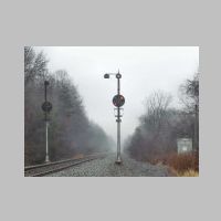 CSX_Philly-Sub-45-EDER-eb-mast-App-wide-zoom-foggy.jpg