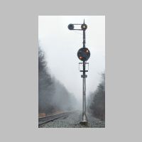 CSX_Philly-Sub-45-EDER-eb-mast-App-zoom-foggy.jpg
