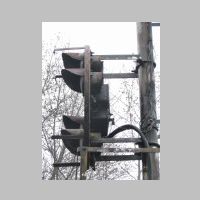 CSX_Philly-Sub-45-EDER-eb-mast-target-side-foggy.jpg