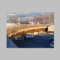 NYC_High-Line-33rd-St-curve-inside.jpg