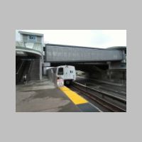 BART_Coliseum-Sta-AirBart-overpass.jpg