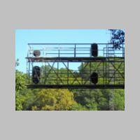 CSX_OML-WE-DAVIS-wb-canti-sigs-rear.jpg
