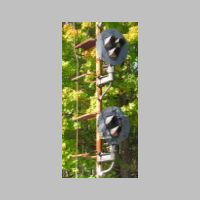 CP-HOWELLS-48R-lower-angle-Med-Clear.jpg
