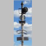 Amt_Hudson-Line-Signal-1451W-rear-upper+number-plate.jpg