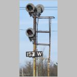 Amt_Hudson-Line-Signal-153W-Clear+153E-rear-upper+plate.jpg
