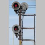 Amt_Hudson-Line-Signal-153W-lit+153E-rear-upper.jpg