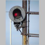Amt_Hudson-Line-Signal-153W-lower-head-lit.jpg