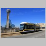 DART-Stcr_301-Houston-Viaduct-curve+Sun-Sphere.jpg