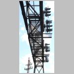 CP-GRAY-eb-gantry-under+4E+2E-1+2E-2-side.jpg