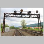 PRR_Main-Line-Signal-2251E+2E+3E-gantry-summer-offset.jpg