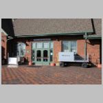 Amt_Flagstaff-Sta-waiting-room-entrance.jpg