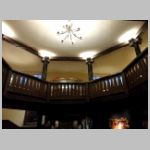 NPS_Grand-Canyon-Village-El-Tovar-Hotel-lobby-balcony.jpg