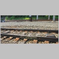 PRR_Main-Line-Signal-363-bonds+IRJs-side.jpg
