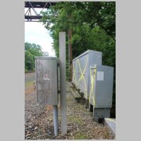 PRR_Main-Line-Signal-334x-cabinets-eb-side.jpg