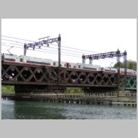 MNRR_9410+9395-SS45-WALK.jpg