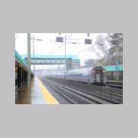 MARC_Halethorpe-Sta-nb+Amt_T156-EoT-rainy.jpg