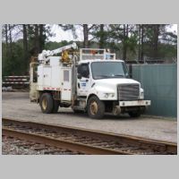 CSX_Charleston-Sub-4429-Yemassee-MoW-base-hi-rail-tuck.jpg