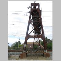 Amt_DAVIS-sb-gantry-east-upright-outside.jpg