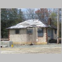DAVIS-compressor-house-rear-slight-sb-angle.jpg