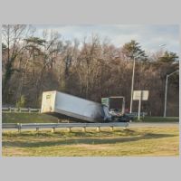 MD_I95-burnt-truck-trailer-far.jpg