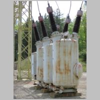 Clarion_Piney-Dam-substation-oil-breakers-side-angle.jpg
